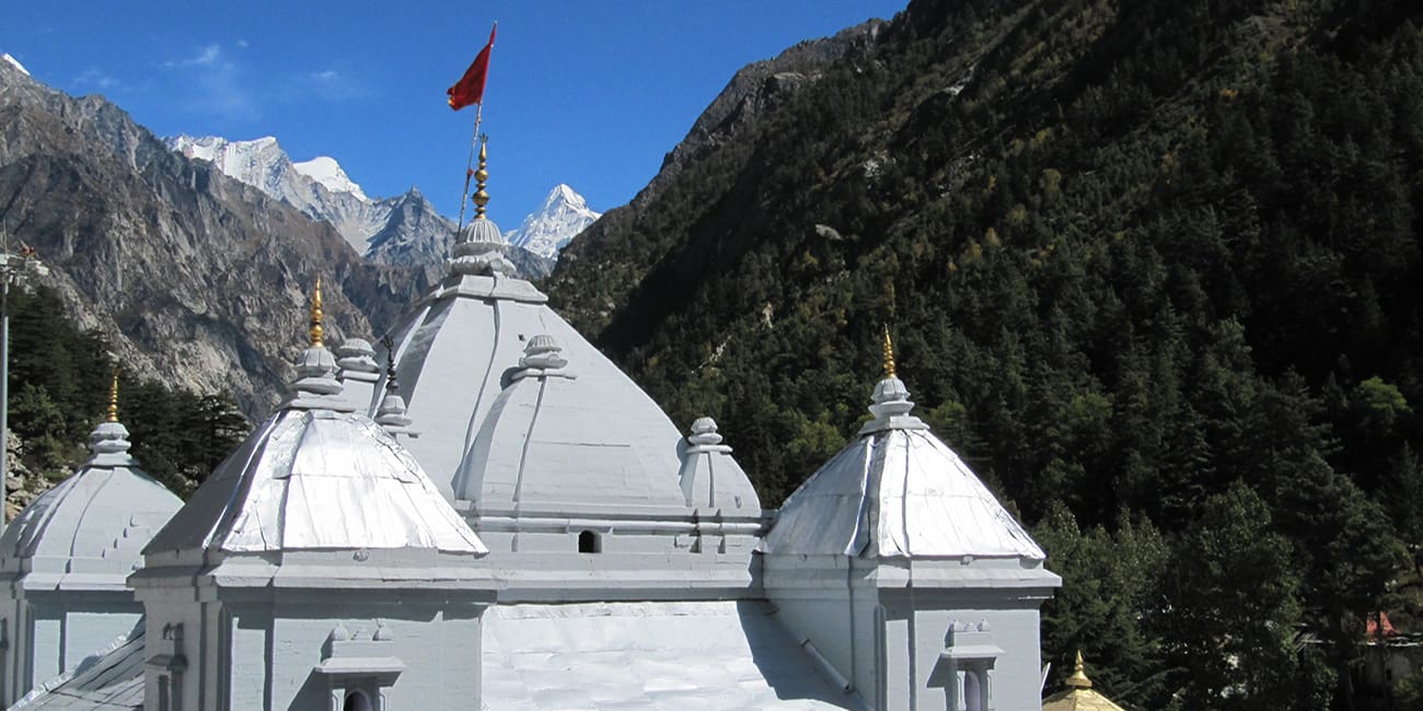 1-Gangotri-temple