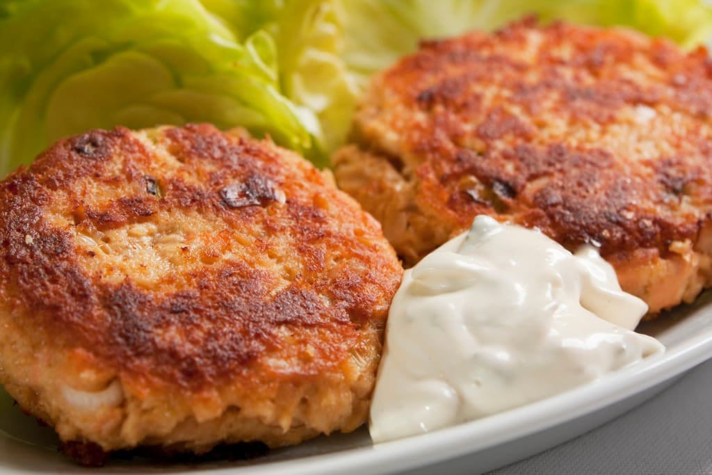 Heart Healthy Paleo Salmon Cakes